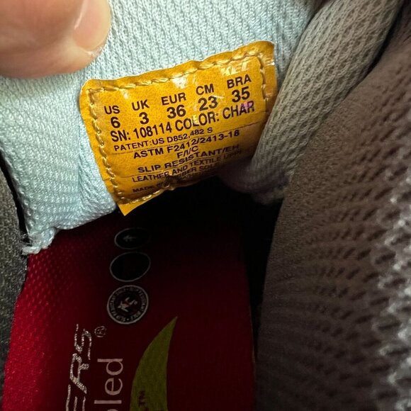 SKechers Women's Work Max Cushioning Arch Fit Slip Resistant Sz 6/36EU Charcoal - Picture 9 of 12